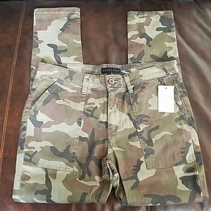 ❤Sanctuary High Rise Porkchop Twill Camo Pants
